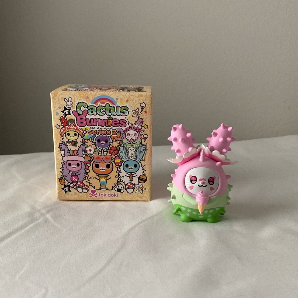 Tokidoki Cactus Bunnies Series 2 - Blossom Bunny